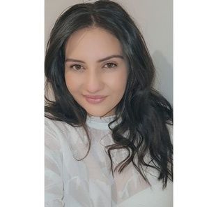 Meet your Posher, Matina